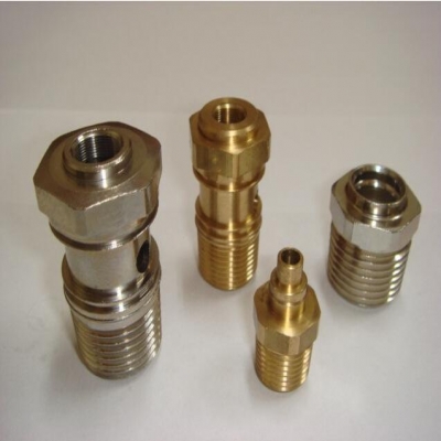 Deburring & Cleaning Area